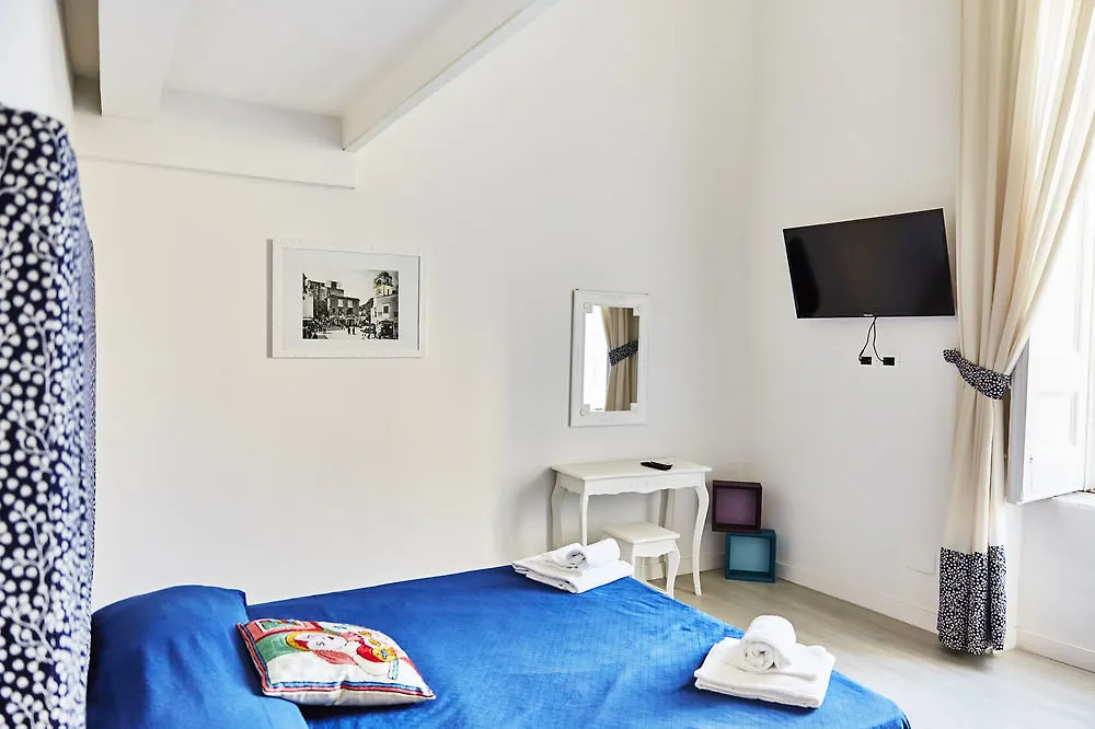 ** Panzió B&B Neapolis Bellini Olaszország